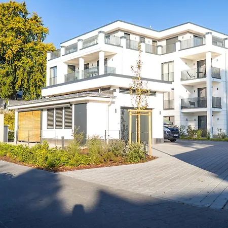 Strandvilla 12 2 Og Apartamento